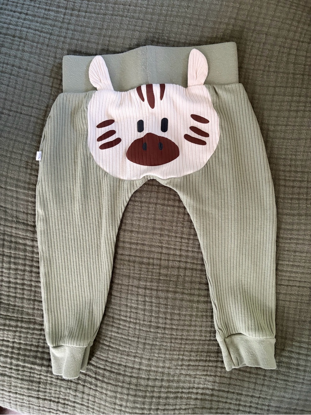 Baby Mori Ribbed Baby Joggers